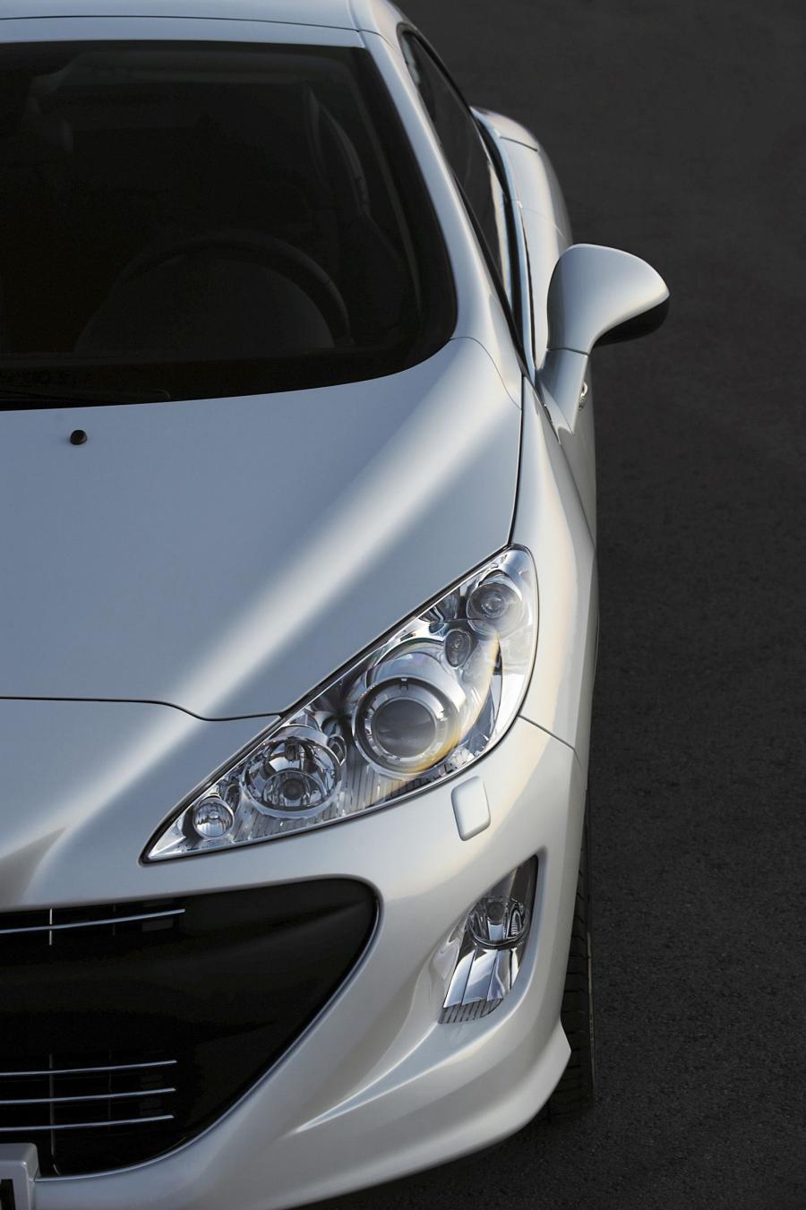  Peugeot 308 CC 2009 года  (фото 42 из 79)